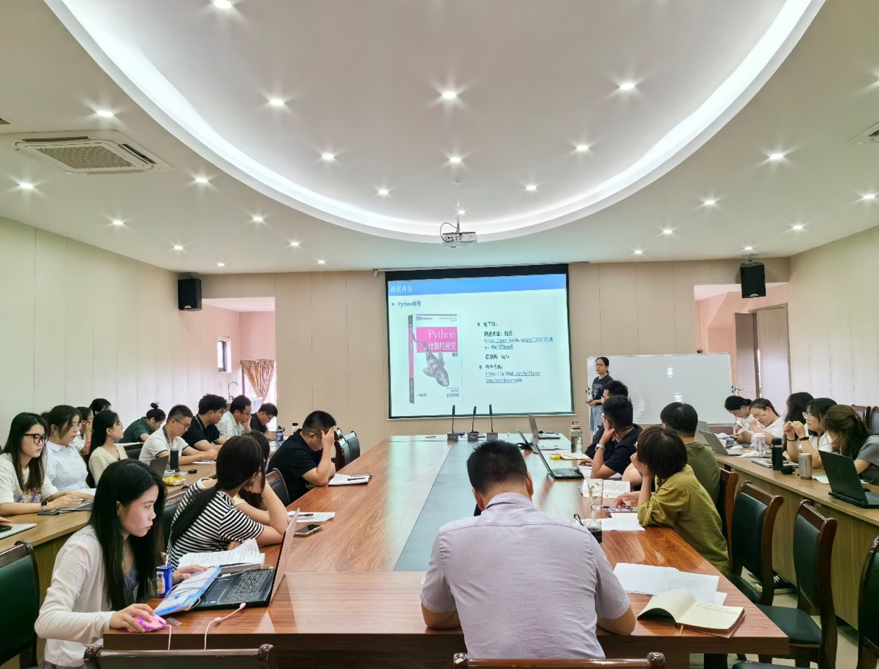 计算机与人工智能学院教师新上课上新课试讲活动圆满举行