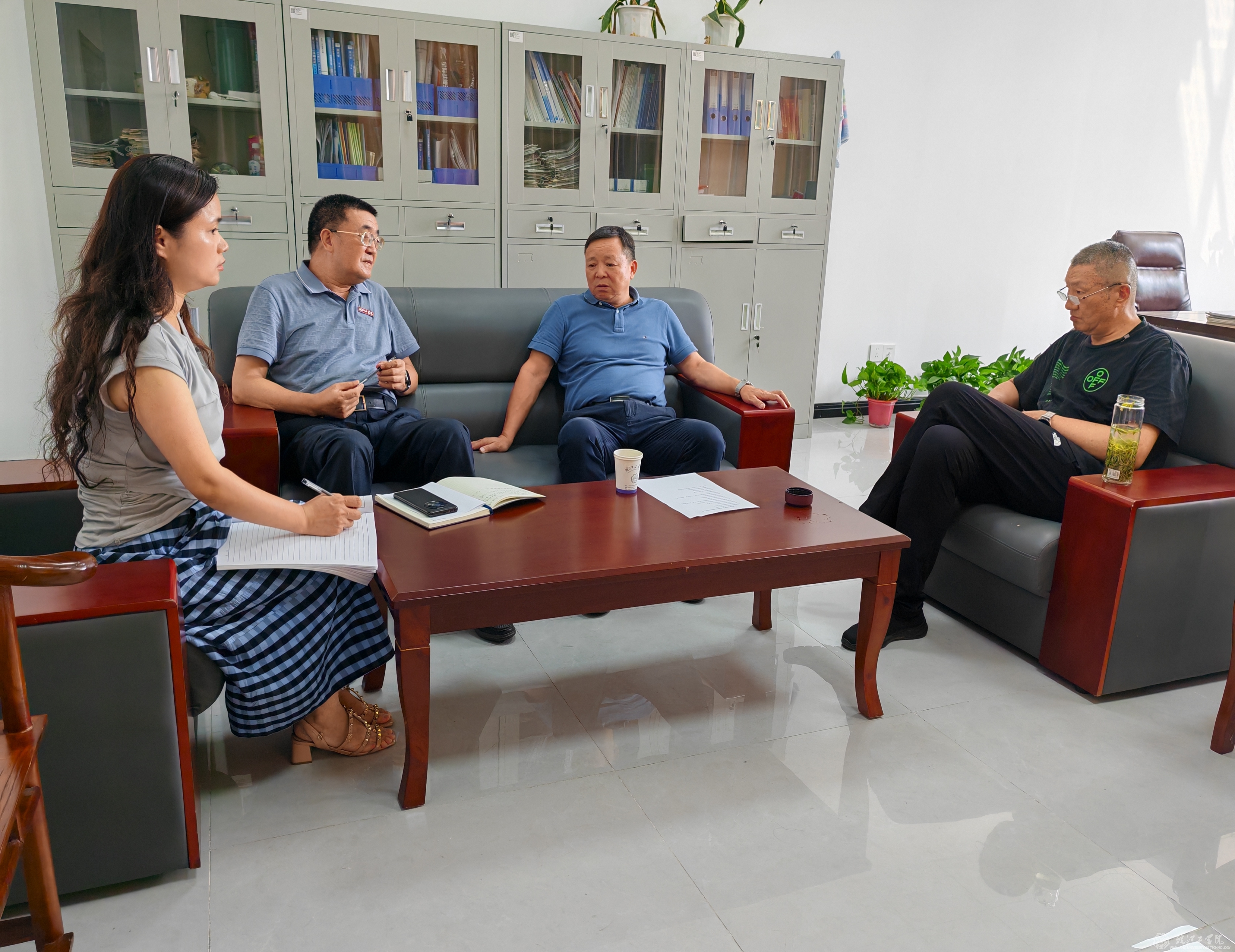 通识教育学院召开党政联席会