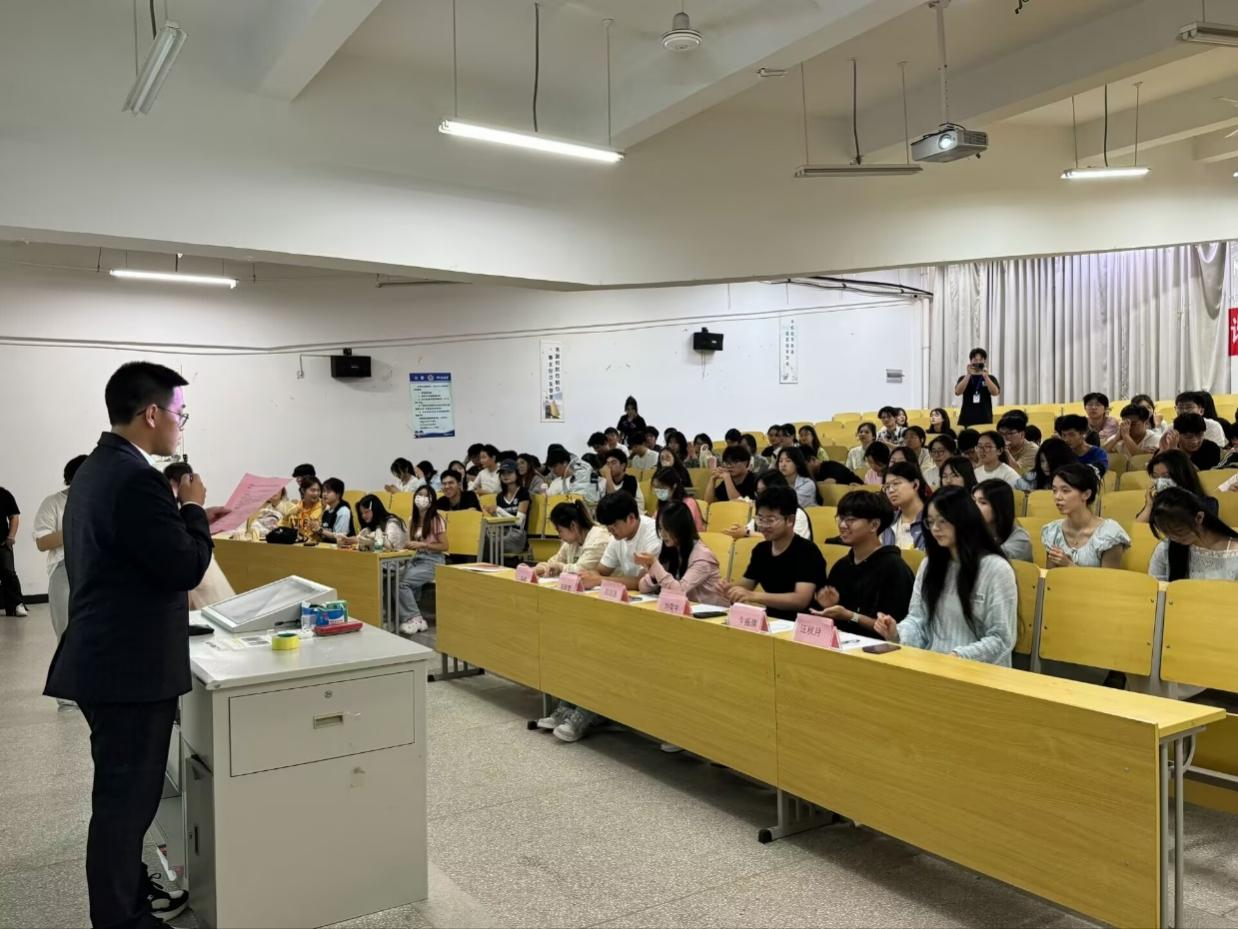 “宿”说青春，“寓”见美好 ——计算机与人工智能学院开展宿舍vlog活动